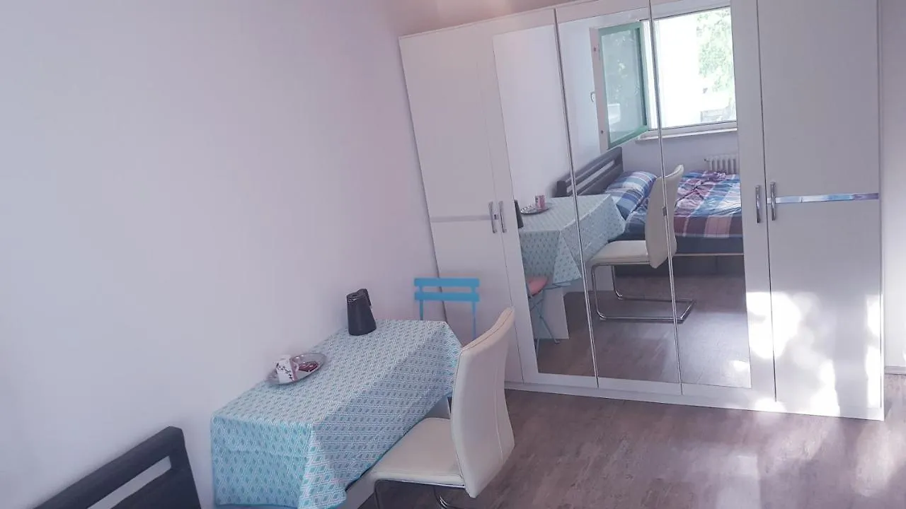 Schones Zimmer Munich