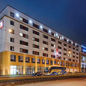 Otel Ibis Arnulfpark, Münih