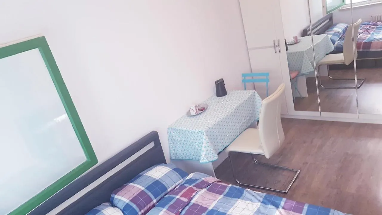 Schones Zimmer Mnichov Ubytování v soukromí